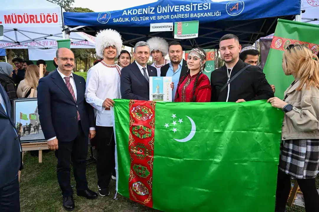 52 Ülkeden Geldiler, Antalya’da Buluştular 1